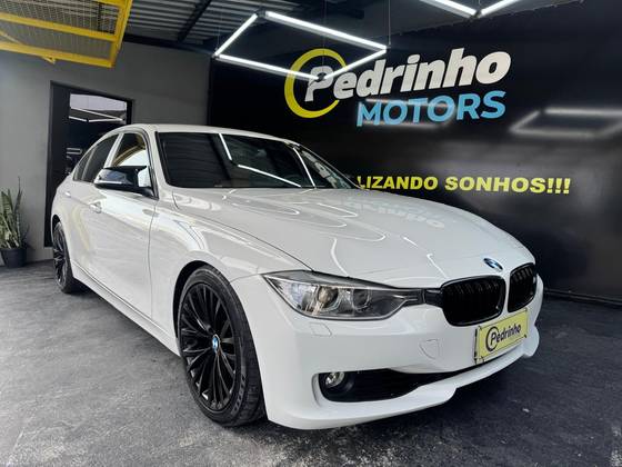 BMW 320i 2.0 16V TURBO ACTIVE FLEX 4P AUTOMÁTICO BMW 320i 2.0 16V TURBO ACTIVE FLEX 4P AUTOMÁTICO